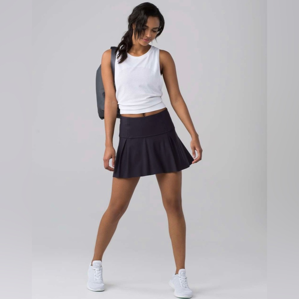 Lululemon Lost In Pace Skirt Boysenberry Size 4 purple pleated tennis golf